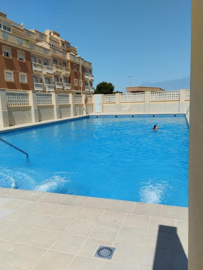 Precioso Apartamento En Residencial Con Piscina โรเกตัสเดมาร์ ภายนอก รูปภาพ